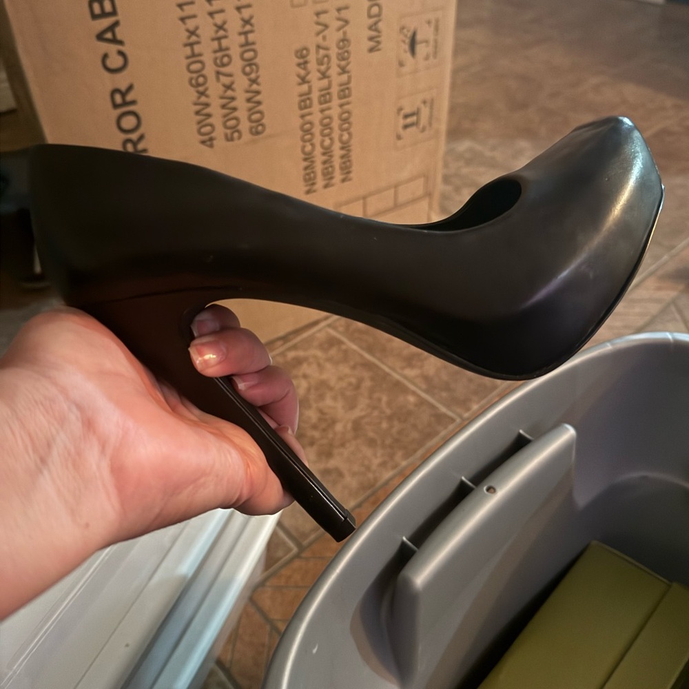 Jessica Simpson Black Stiletto Pumps